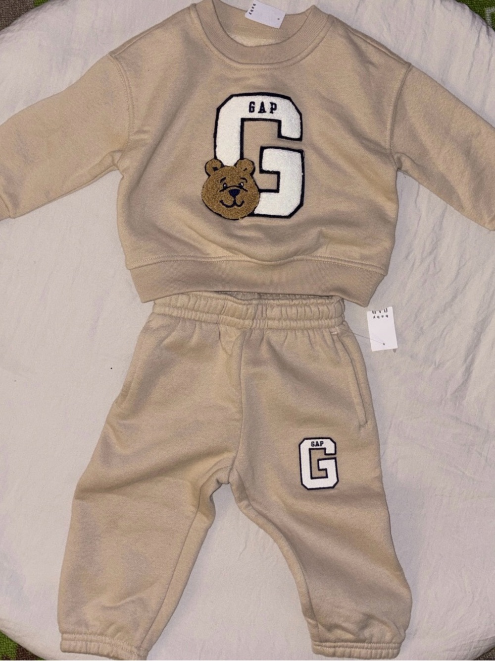Baby GAP Beige 2 Piece Set Sweater/Sweatpants